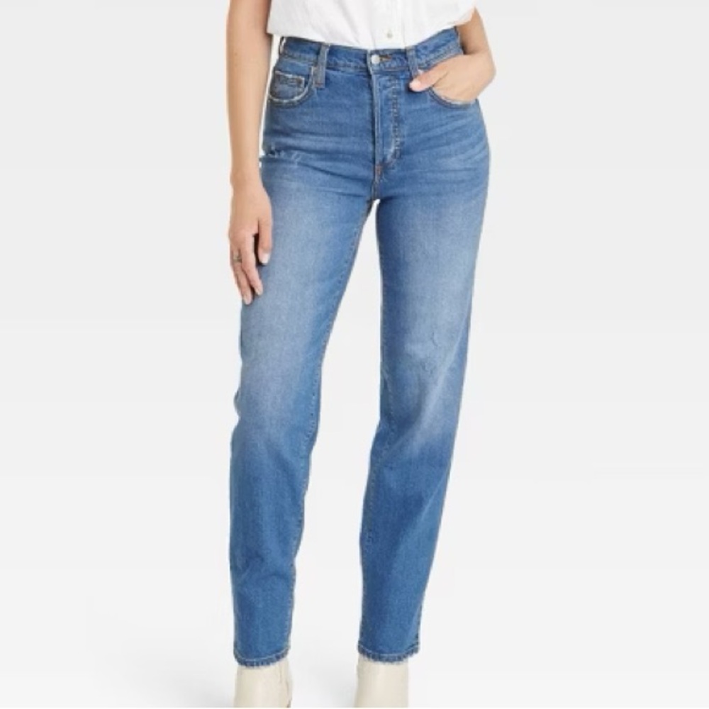 Universal Thread High-Rise 90's Distressed Straight Jeans